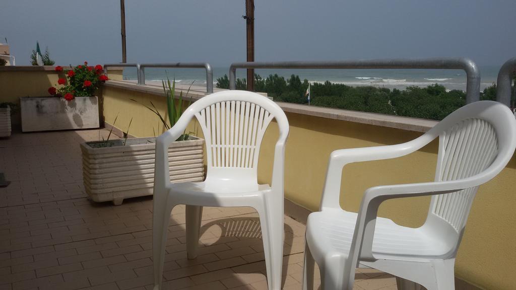 Villa Casa Rosa à Porto SantʼElpidio Extérieur photo
